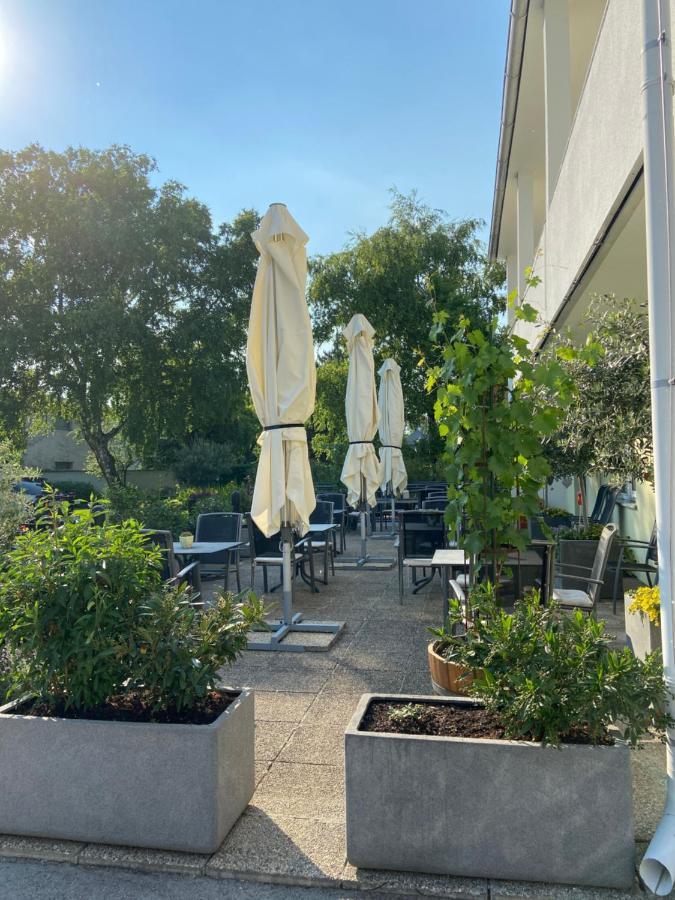 Pension Schmidt Podersdorf am See Exteriör bild
